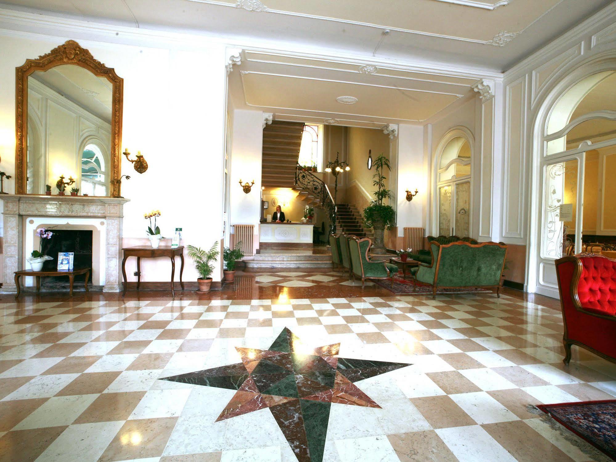 Hotel Excelsior Splendide Μπελάτζιο Εξωτερικό φωτογραφία